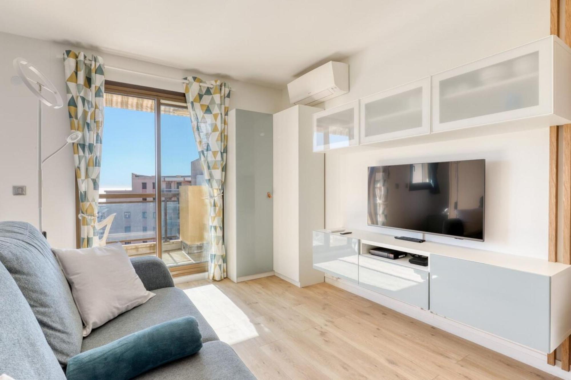 Apartment T2 200m From Lavandou Classified 3 Le Lavandou